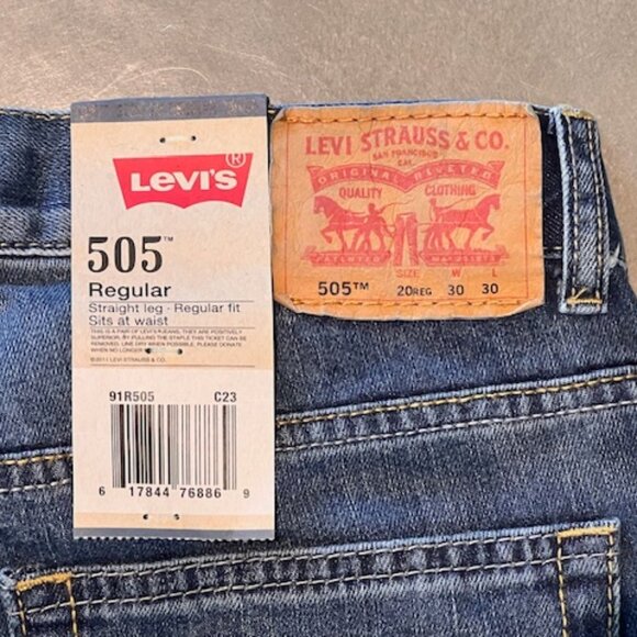 NWT Levi's 505 Jeans 30 x 30 - Picture 1 of 5